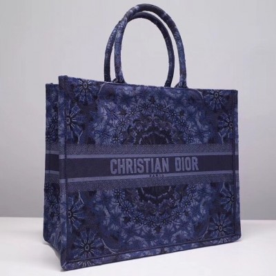 Dior Large Book Tote Bag In Blue KaleiDiorscopic Embroidered Cotton