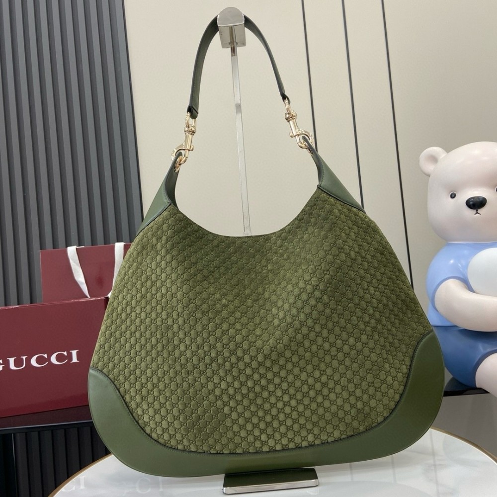 Gucci B Medium Shoulder Bag in Green Suede Leather