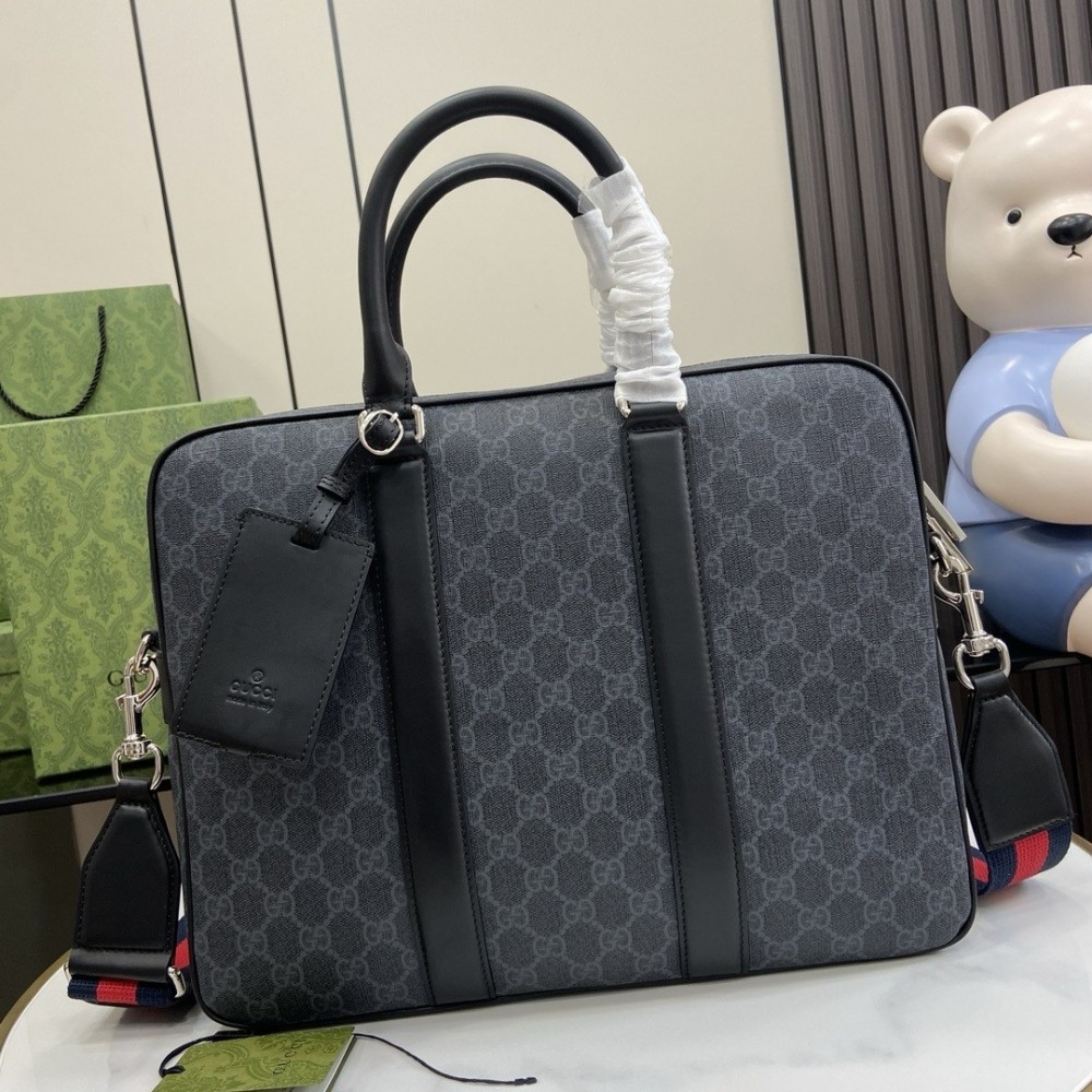 Gucci Briefcase in Black GG Supreme Canvas with Shoulder Strap