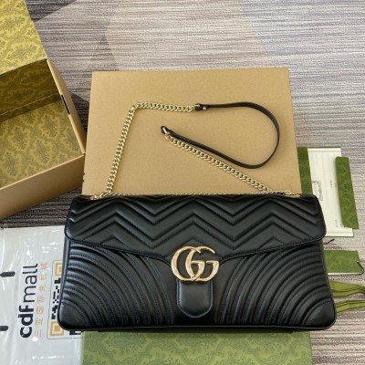 Gucci GG Marmont Large Shoulder Bag in Black Chevron Leather