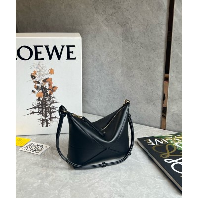 Loewe Puzzle Fold Pouch in Black Nappa Calfskin