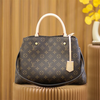 Louis Vuitton Montaigne BB M41056