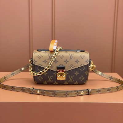 Louis Vuitton Pochette Metis East West M46279